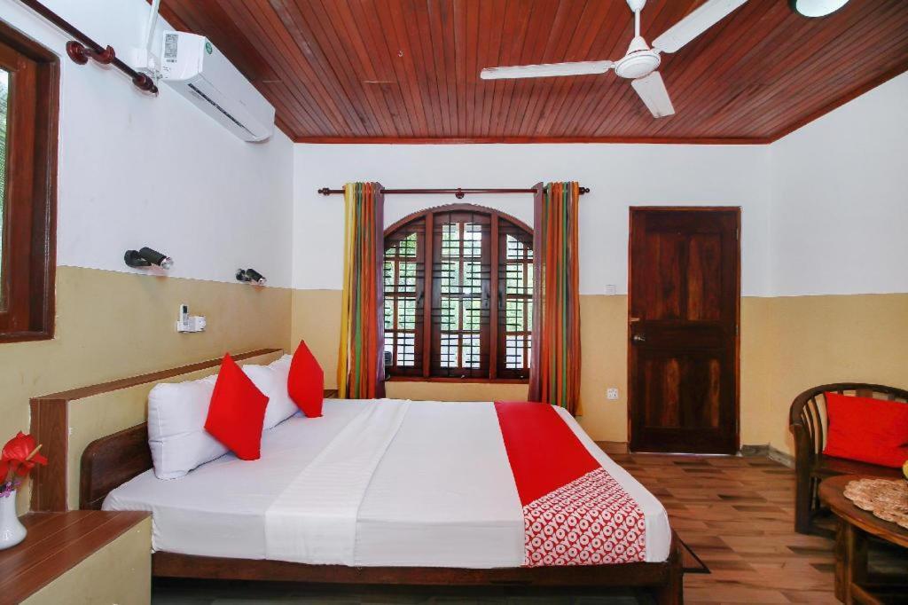 Sunny'S Garden Hotel Ambalangoda  Extérieur photo